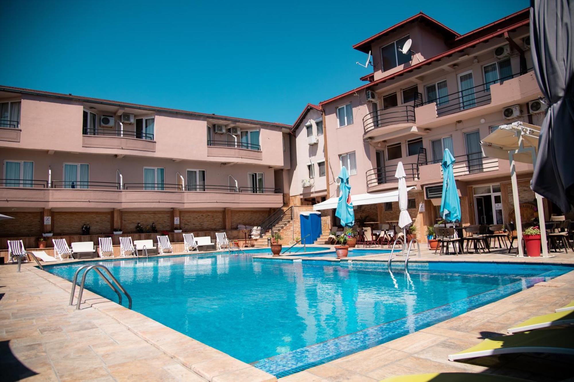 Hotel Istatov Nov Dojran Extérieur photo