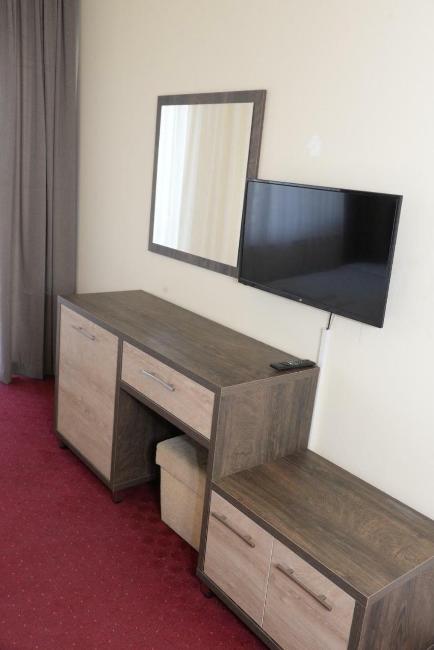 Hotel Istatov Nov Dojran Extérieur photo