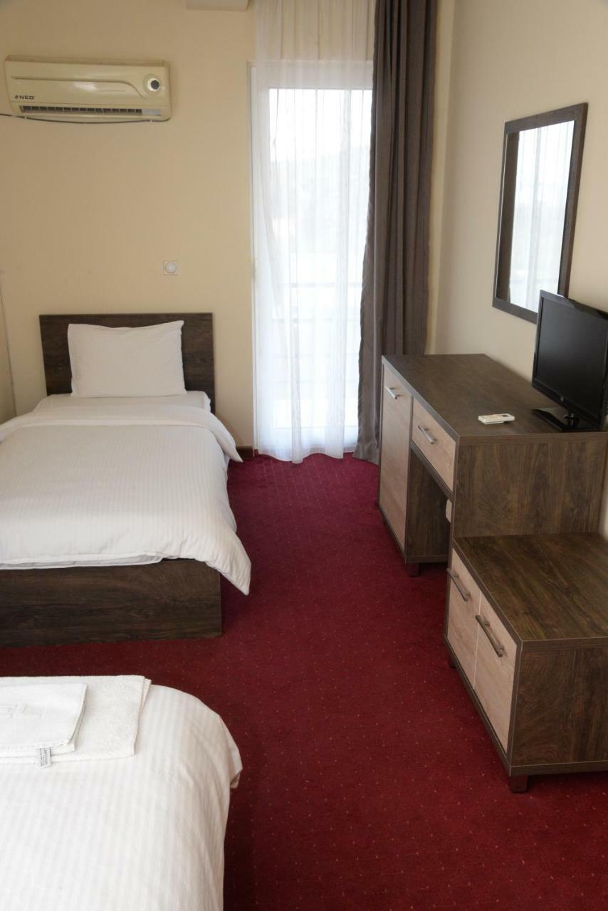Hotel Istatov Nov Dojran Extérieur photo